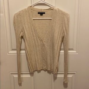 American Eagle slightly Cropped Cardigan